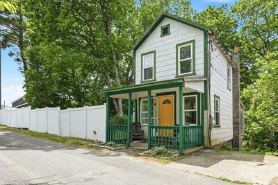 /international/us/17-montague-ave-lake-pleasant-montague-ma-110108693557/