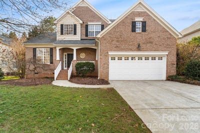 /international/us/704-deercross-lane-waxhaw-nc-110107653418/