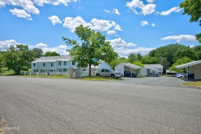 /international/us/1005-rockport-court-east-greenbush-ny-110108879418/