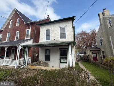 /international/us/131-bradford-avenue-downingtown-pa-110107345616/