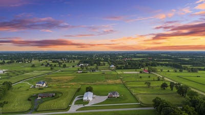 /international/us/2092-ironworks-road-georgetown-ky-110100375146/
