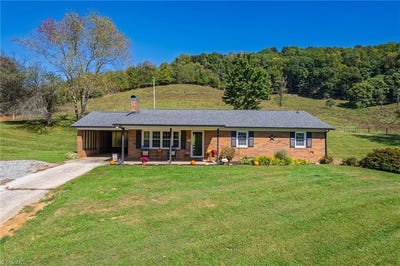 /international/us/395-irwin-grocery-road-laurel-springs-nc-110120514454/