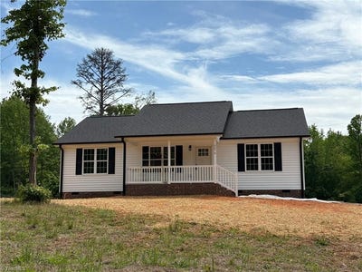 /international/us/2674-valewood-drive-asheboro-nc-110098983931/