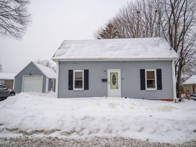 /international/us/13-stark-avenue-dover-nh-110105504274/