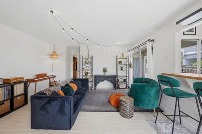 /international/us/3246-ashford-st-san-diego-ca-110108175500/