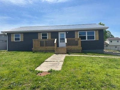 /international/us/408-brubaker-drive-south-point-oh-110099024521/