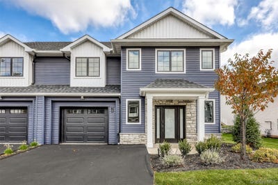 /international/us/28-silverwood-circle-suffern-ny-110103200251/