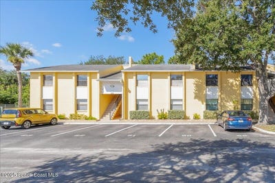 /international/us/586-n-wickham-road-melbourne-fl-110105867376/