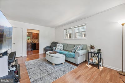 /international/us/430-richey-avenue-oaklyn-nj-110108336149/