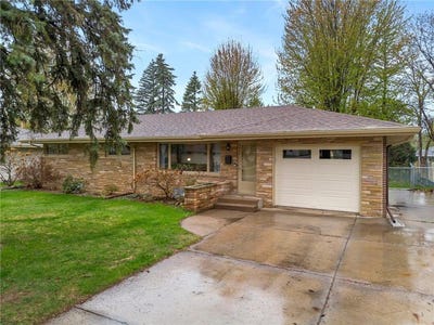 /international/us/6820-washington-street-ne-fridley-mn-110107729887/