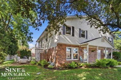 /international/us/935-brown-street-saint-clair-mi-110108916506/