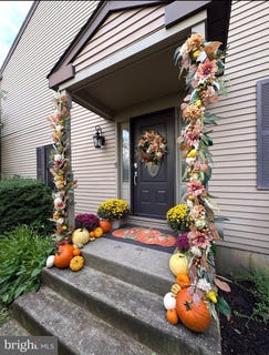 /international/us/247-parkview-way-newtown-pa-110120087935/
