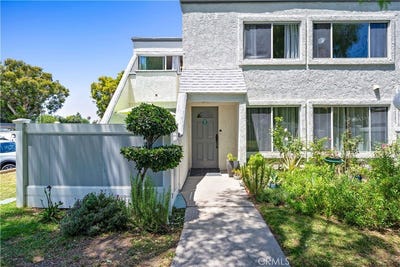 /international/us/18515-mayall-northridge-ca-110108280143/
