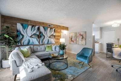 /international/us/2627-n-45th-avenue-phoenix-az-110107795209/