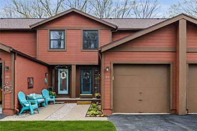 /international/us/26-broxbourne-drive-fairport-ny-110107458539/