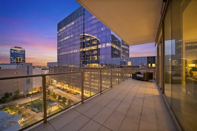/international/us/7901-windrose-avenue-plano-tx-110106539158/