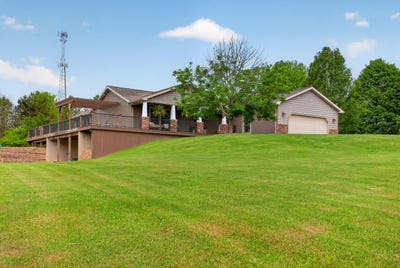 /international/us/4910-parsons-road-concord-mi-110108237944/