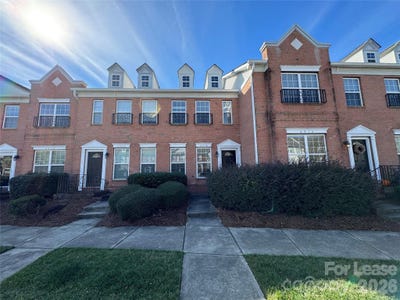 /international/us/6918-creft-circle-indian-trail-nc-110107691965/