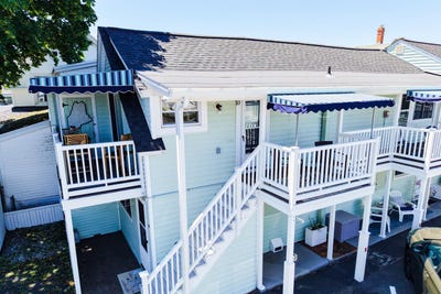 /international/us/7-bay-avenue-old-orchard-beach-me-110105978200/
