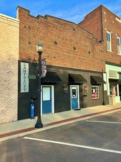 /international/us/107-e-court-square-livingston-tn-110107086792/