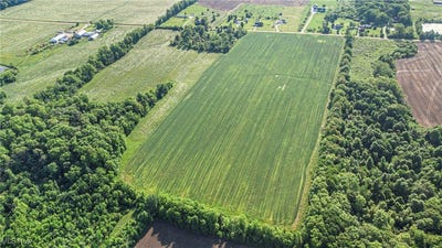 /international/us/dewey-road-thompson-oh-110100159102/
