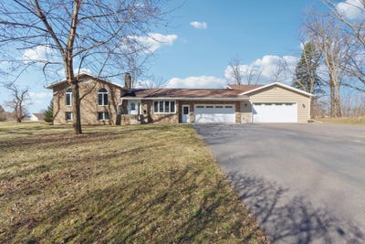 /international/us/s9061-meadowdale-road-prairie-du-sac-wi-110106307316/