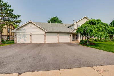 /international/us/1254-streamwood-lane-vernon-hills-il-110108466660/