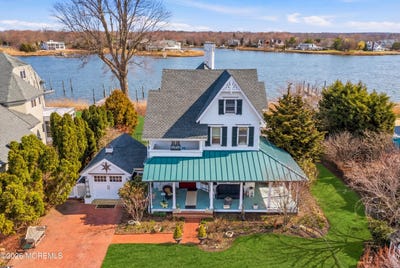 /international/us/585-little-silver-point-road-little-silver-nj-110106536657/