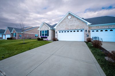 /international/us/1565-sadler-way-avon-in-110106180266/