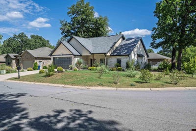 /international/us/1341-hampshire-circle-mountain-home-ar-110120017439/