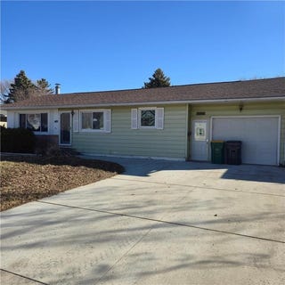 /international/us/409-s-1st-street-marshall-mn-110105783289/