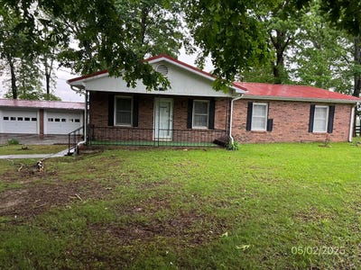 /international/us/1916-32nd-st-haleyville-al-110099392841/