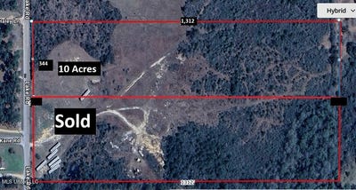/international/us/lake-road-mchenry-ms-110105019941/