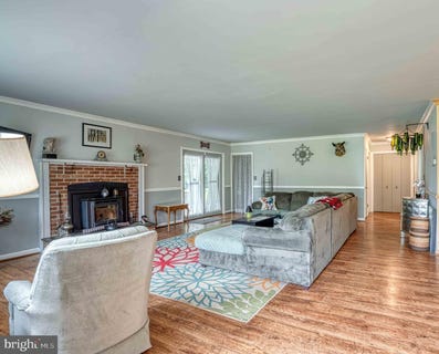 /international/us/14957-cherry-lane-ridgely-md-110099397922/