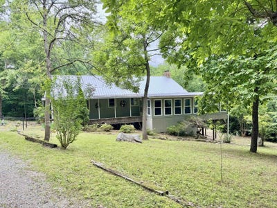 /international/us/303-bluffs-drive-mountain-view-ar-110100032233/