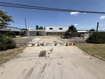 /international/us/336-w-hurst-boulevard-hurst-tx-110120450979/