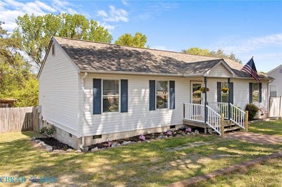 /international/us/7437-camp-okee-drive-gloucester-va-110107928376/