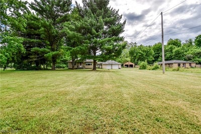 /international/us/4090-n-leavitt-road-nw-warren-oh-110109160749/