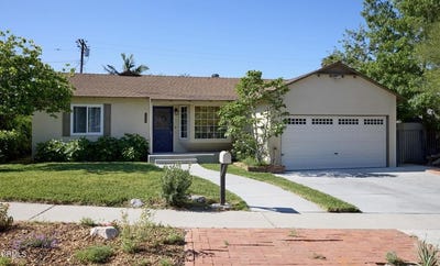 /international/us/8224-kyle-street-sunland-ca-110107354350/
