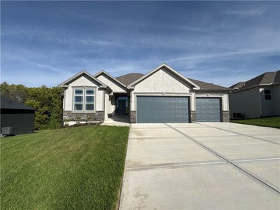 /international/us/12710-nw-bittersweet-drive-platte-city-mo-110092766211/
