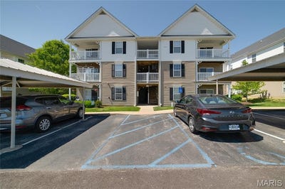 /international/us/4101-spring-river-drive-o-fallon-mo-110107889599/