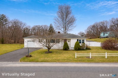 /international/us/215-wesley-street-waterbury-ct-110106812562/