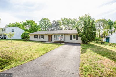 /international/us/825-barkley-drive-fredericksburg-va-110108252113/