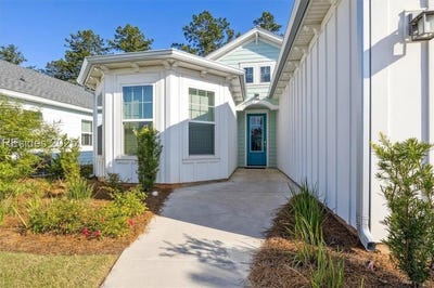 /international/us/731-harborside-drive-hardeeville-sc-110100587197/