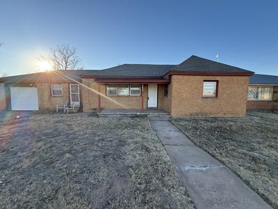 /international/us/1211-main-ralls-tx-110104094340/