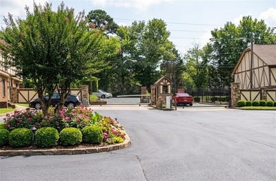 /international/us/3292-abbeywood-drive-decatur-ga-110110192835/