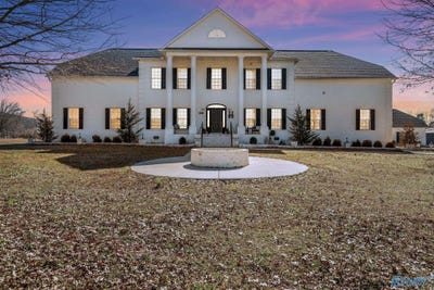 /international/us/386-saint-clair-drive-new-market-al-110097065072/