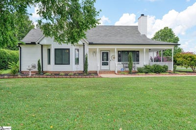 /international/us/331-vivians-court-woodruff-sc-110101434408/