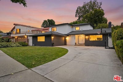 /international/us/6558-lasaine-ave-van-nuys-ca-110108492439/
