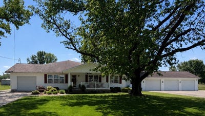 /international/us/119-w-mack-ave-olney-il-110107957508/